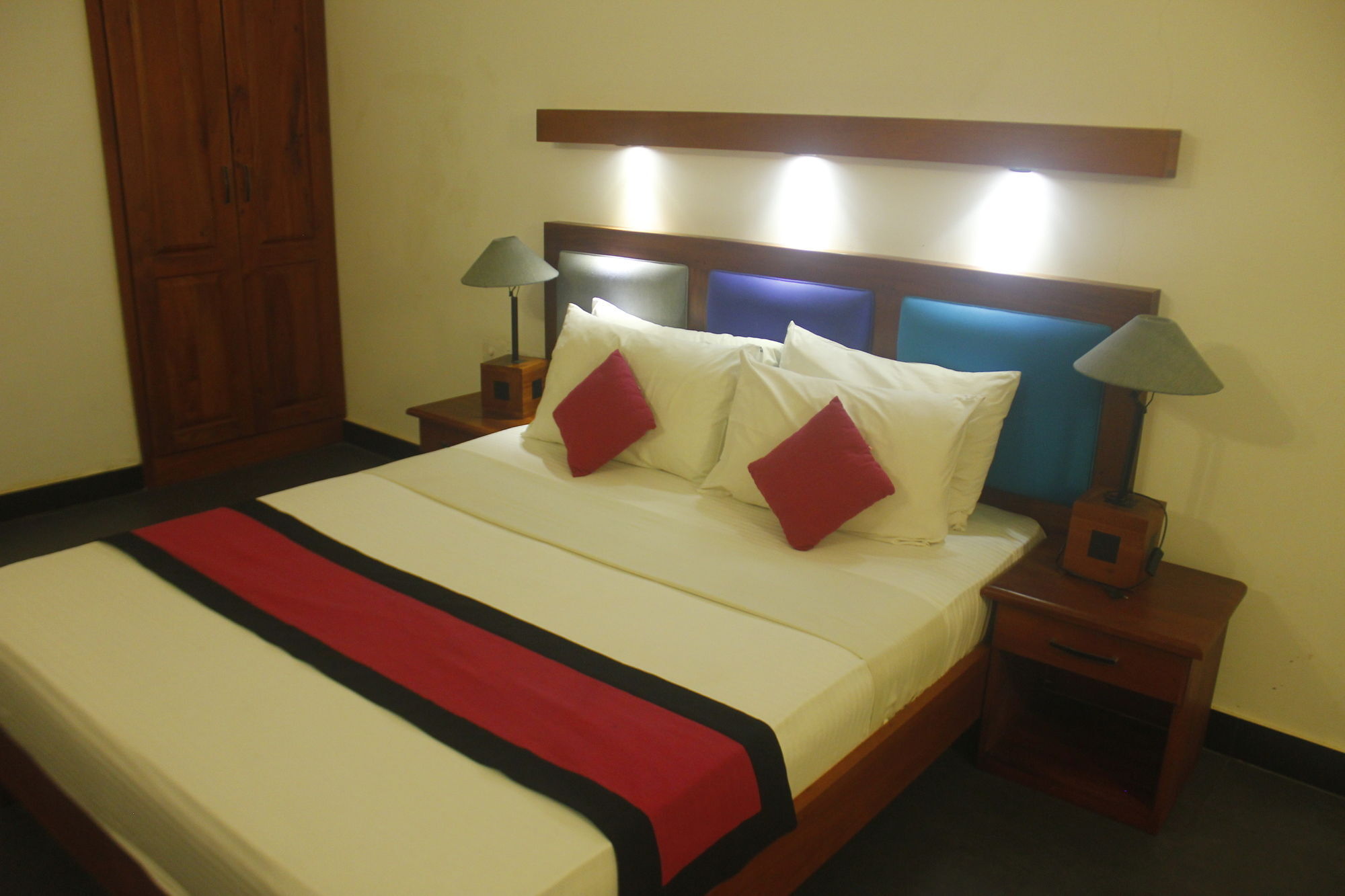 Star Beach Guest House Negombo Exterior foto